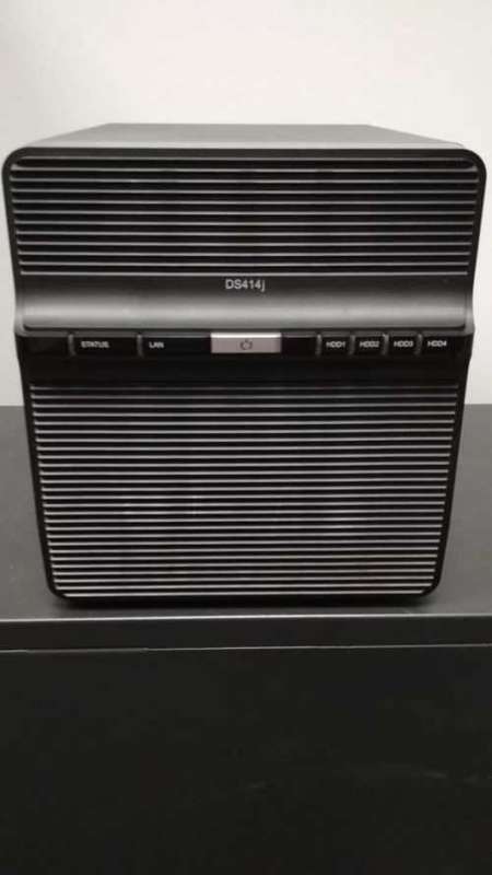 Synology DiskStation DS414j ***INCLUDES HARD DRIVES***