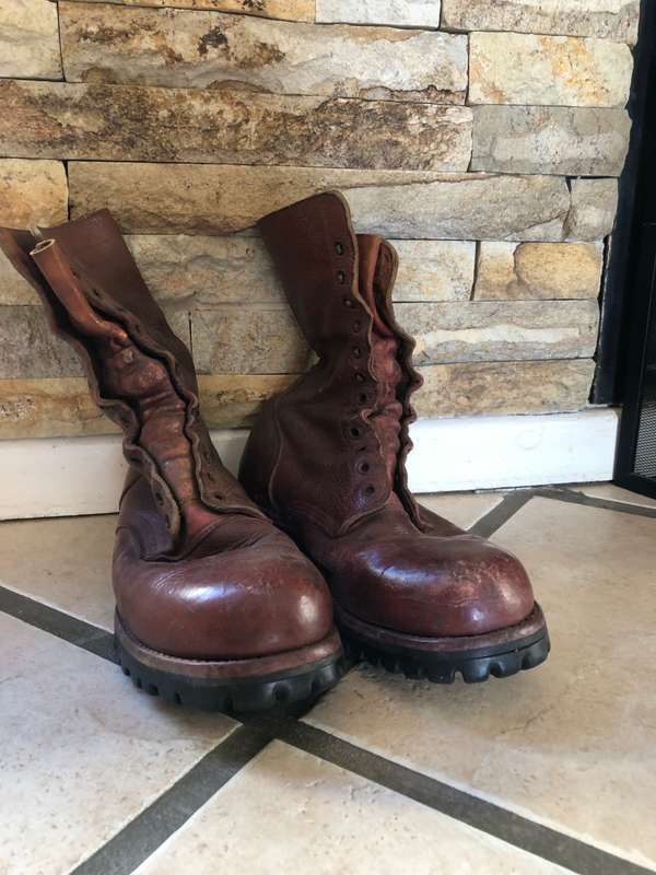 PARABAT BOOTS - SADF -OLDER STYLE