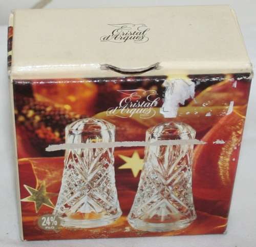 TWO GORGEOUS CRYSTAL D ARQUES SALT AND PEPER SHAKERS IN ORIGINAL BOX MADE IN FRANCE