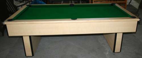 A STUNNING POOL TABLE ON AUCTION