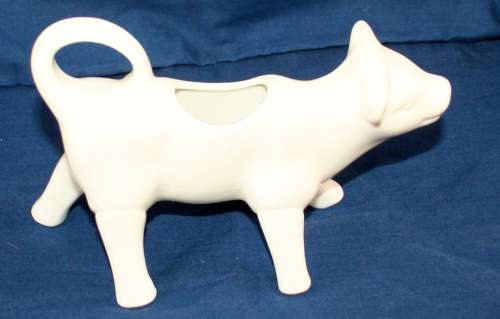 Cilio Premium Cow Shaped Milk Cream Jug in Porcelain White 125m GALZONE DENEMARK