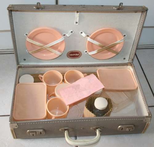 WOW WOW WHAT A RARE FIND A  ISOVAC ENGLISH PICNIC SUITCASE WITH ORIGINAL PICNIC ACCESSORIE