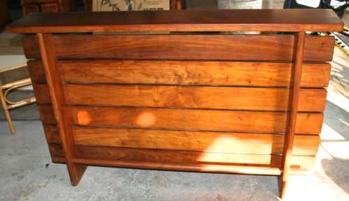 A STUNNING RETRO VERY HEAVY WOODEN BAR COUNTER WITH SHELVING AND CUPBOARDS AT THE BACK STUNNING!!!