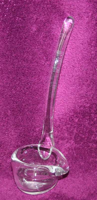 A EXQUISITE GLASS SAUCE SPOON
