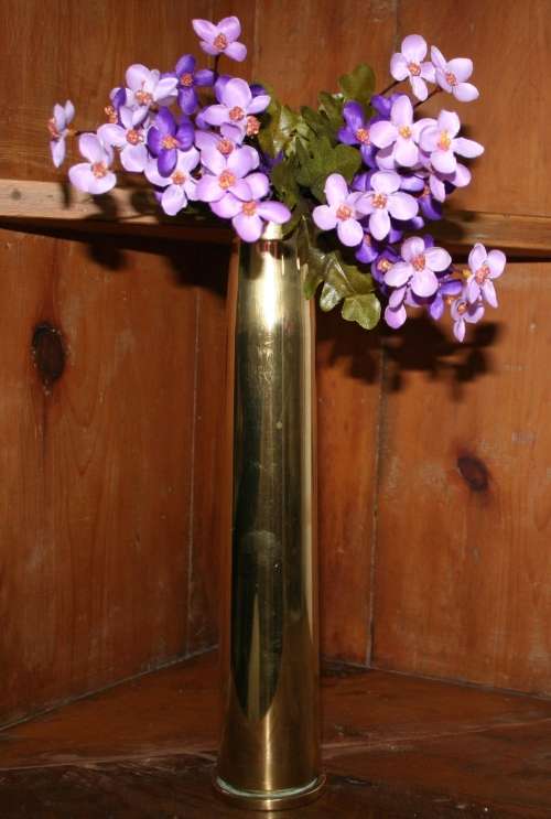 A TALL VINTAGE AMO SHELL - COLLECTORS ITEM