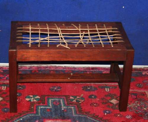 WOW A EXQUISITE ANTIQUE REMPIE STOOL STUNNING PIECE!!!