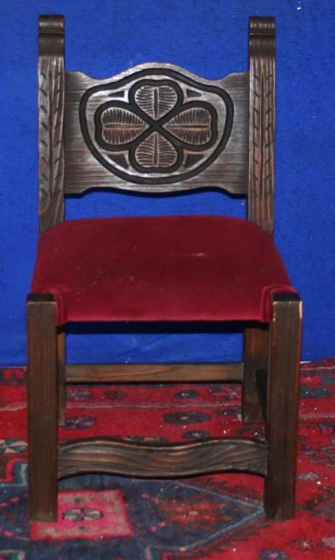 A EXQUISITE SOLLID WOOD KIDDIES CHAIR WITH STUNNING CARVED DETAIL