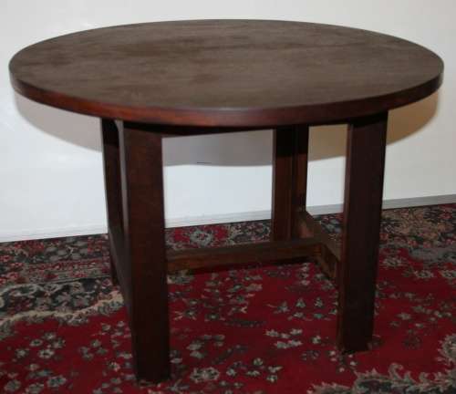 A MAGNIFICENT VINTAGE/ANTIQUE ROUD COFFEE TABLE STUNNING FURNITURE