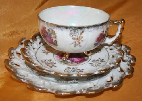 WOW WHAT A RARE FIN ESKARY PORCELAIN SIX TRIO SETS - IT IS EXQUISITE SO MUCH DETAIL!!!