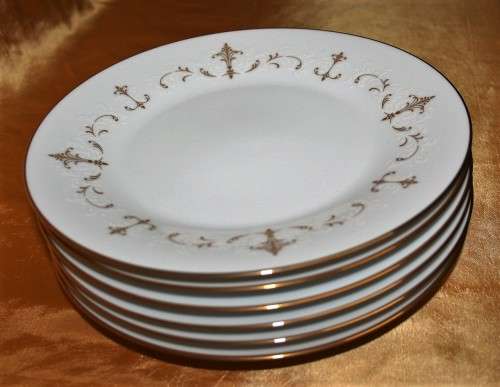 SIX STUNNING GOLD PATERN NORITAKE 6520 COURTNEY DINNER PLATES US DESIGN PATERN - 201508 -1964 -1980