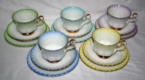 ROYAL ALBERT RAINBOW FIVE TRIO SETS - Romantic - Exuberant - Beautiful - Feminine
