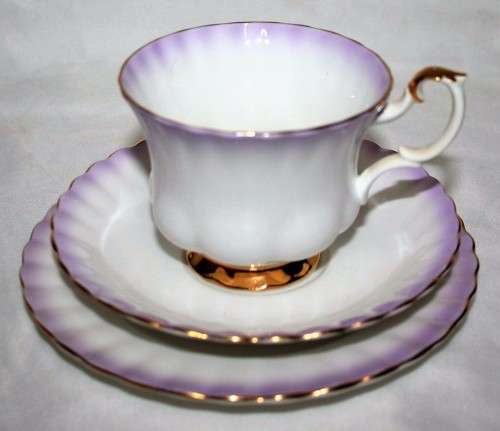 ROYAL ALBERT RAINBOW FIVE TRIO SETS - Romantic - Exuberant - Beautiful - Feminine