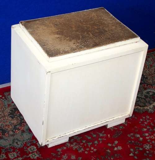 AN AWESOME  VINTAGE WOODEN WASHING BASKET WITH THE BREATHING WHOLES STUNNING!!!!