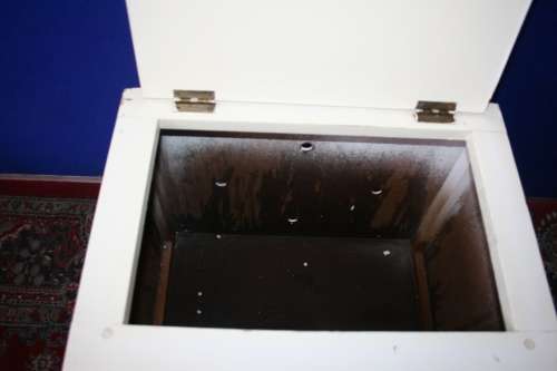 AN AWESOME  VINTAGE WOODEN WASHING BASKET WITH THE BREATHING WHOLES STUNNING!!!!