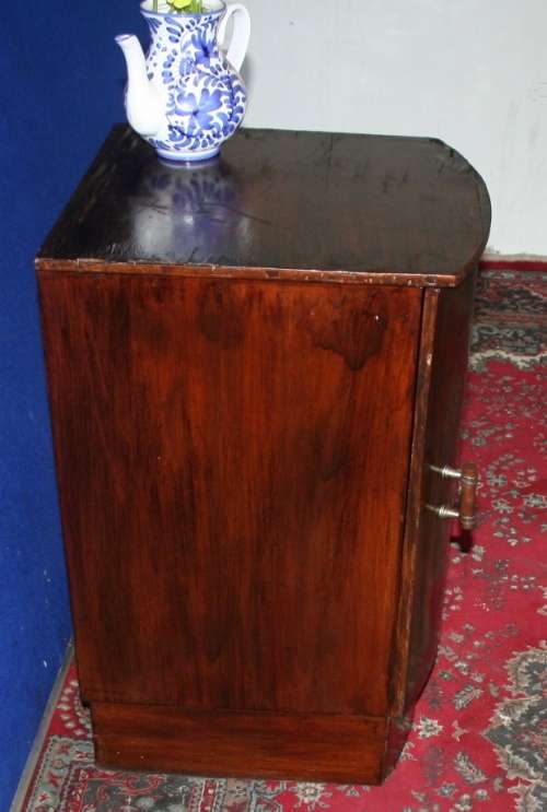 A FANTASTIC ART DECO BEDSIDE CABINET RARE FIND