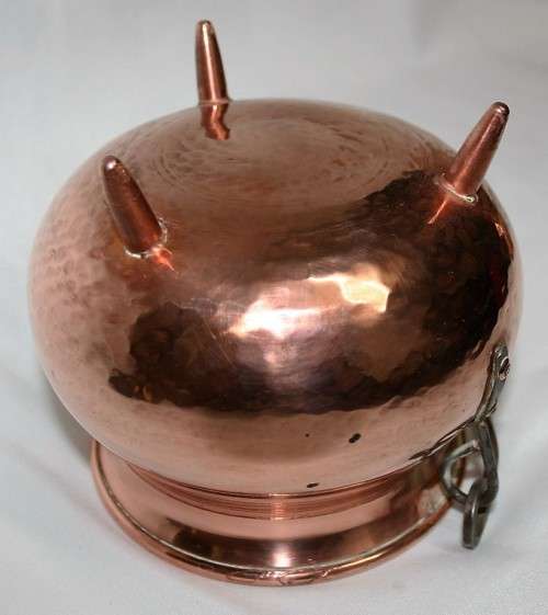 Vintage Copper Pot with Three Legs Footed Round Pot with a Handle, Rustic feel, Mid Century Style!!