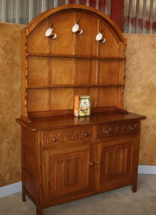 AN EXQUISITE VINTAGE OAK WELSH DISPLAY DRESSER IN EXCELLENT CONDITION 2M HIGH STUNNING FURNITURE!!!