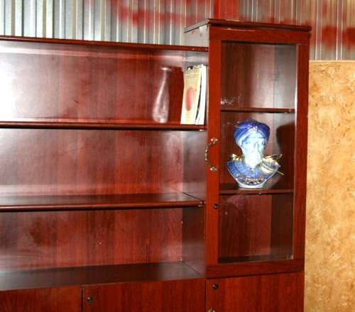 A MAGNIFICENT 2.1MX2M OFFICE CUPBOARD WITH TWO GLASS DOORS AMPLE CUPBOARD SPACE OR FLAT SCREEN UNIT!