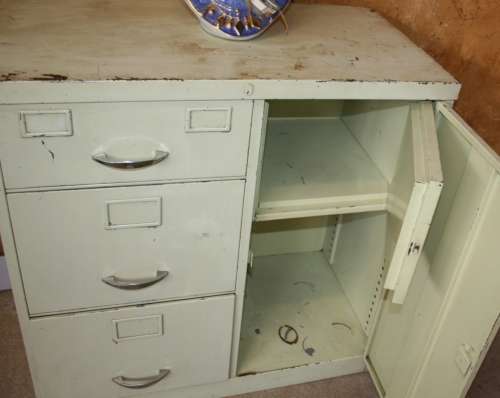 A FANTASTIC VINTAGE STEEL OFFICE CABINET WITH A LITTLE SAVE INSIDE LOVE THE OLD OFFICE FURNITURE!!!