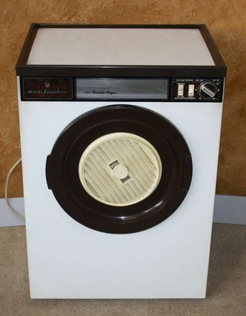 WOW - KELVINATOR 320 DUMBLE DRYER BEEN TOLD ONLY BEEN USED ONES LOOK BRAND NEW IN WORKING CONDITION