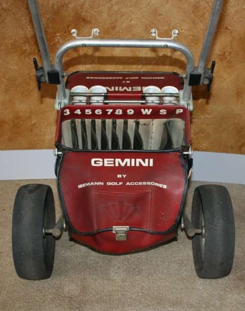 A FANTASTIC VINTAGE GOLF CART - GEMINI BY ACCESSORIES GOLF ACCESSORIES - IN GOOD VINTAGE CONDITION
