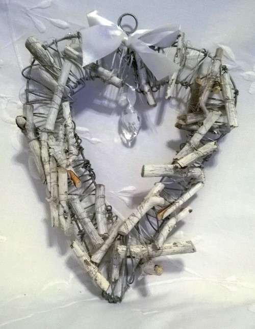 A Lovely wall hanging weaved with wood & wire heart stunning wall Decoration !!!
