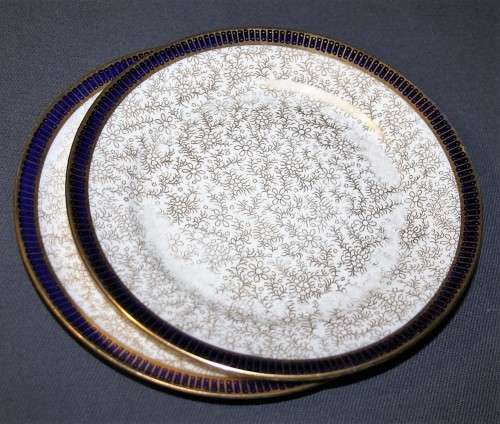 TWO EXQUISITE VINTAGE PARAGON SIDE PLATES  WITH VERY RICH DESIHN STUNNING