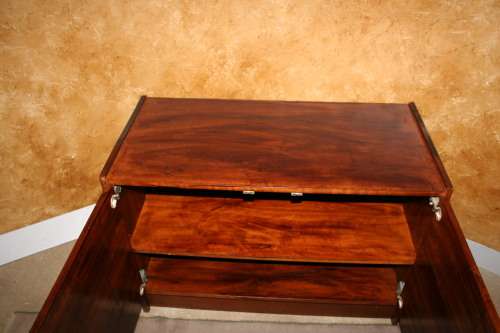 A TWO DOOR CUPBOARD TO FINSIH IN A PAINT TECHNIQUE OR A SMALL PLASMA UNIT!!!