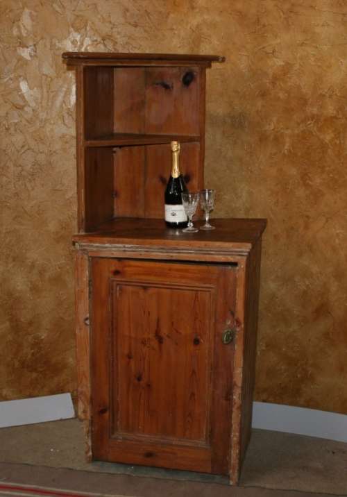 THIS ANTIQUE ORIGAN CORNER CUPBOARD WAS FITTED IN A LATE 1800 HOUSE - WAS IN THE WAY OF RENOVATIONS