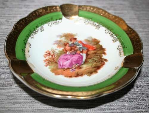 Vintage Limoges France Veritable Porcelaine D'Art Ashtray