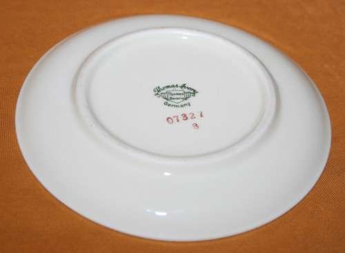 Vintage Thomas Ivory Bavaria salad/dessert/display plate - made in Germany 07327 8