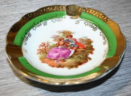 Vintage Limoges France Veritable Porcelaine D'Art Ashtray