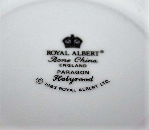 A Stunning Royal Albert - PARAGON HOLYROOD SAUCER FOR SPARES -