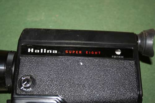 A FANTASTIC HALINA SUPPER EIGHT CAMER FOR YOUR COLLECTION