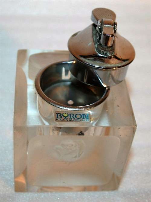 Vintage rare Byron Hirota Glass Table Lighter - Rose Square Shape - working