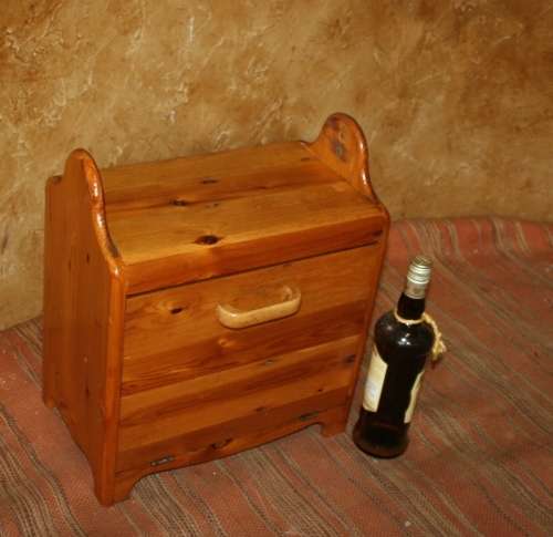 A FANTASTIC SOLLID WOOD SPICE CUPBOARD WITH A DOOR DEEP ENOUGH TO SERVE AS A CD RACK OR SIDE TABLE