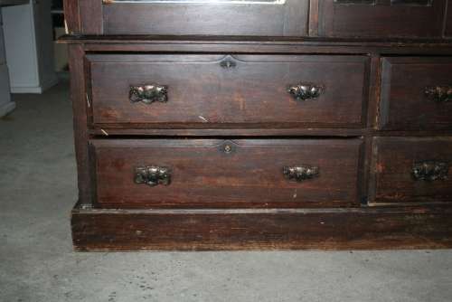 THIS SPECTACULAR SOLID IMBUIA/BLACK WOOD? VINTAGE/ANTIQUE WARDROBE CUPBOARD WITH 4 DRAWS 209CM TALL!