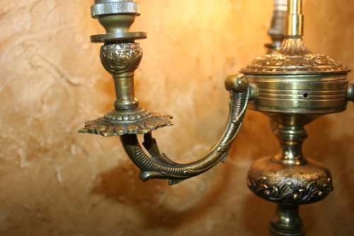 A Exquisite Vintage Brass Floor Lamp - Stunning 3 tier  Brass Floor Lamp - Standing tall and Elegant