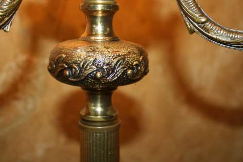 A Exquisite Vintage Brass Floor Lamp - Stunning 3 tier  Brass Floor Lamp - Standing tall and Elegant
