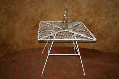 A FANTASTIC VINTAGE SQUARE STEEL GARDEN TABLE STUNNING VINTAGE VIBE!!!
