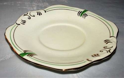 A STYLISH SERVING PLATE - DELPHINE BONE CHINA - MADE IN ENGLAND