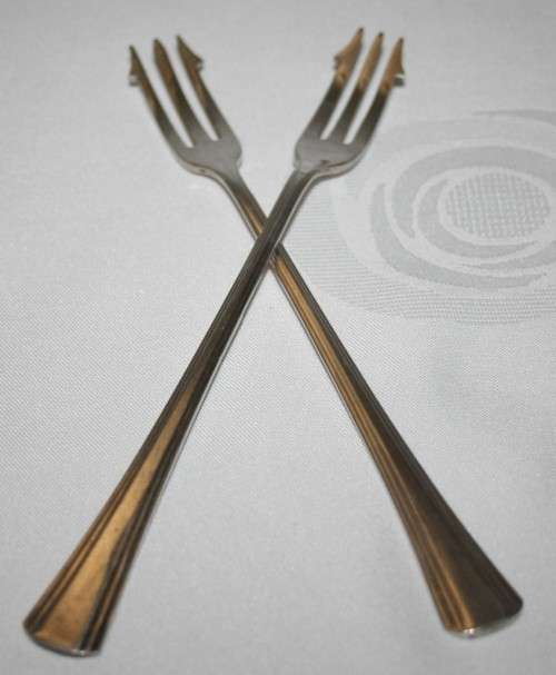 TWO STUNNING OLIVE FORKS MARKED EPNS RE787777 -BID PER EACH