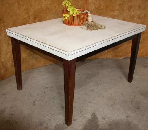 A MARVELOUS FOUR SEATER SHABBY CHIC TABLE WITH A WHITE TOP - AND DARK LEGS - STUNNING!!!