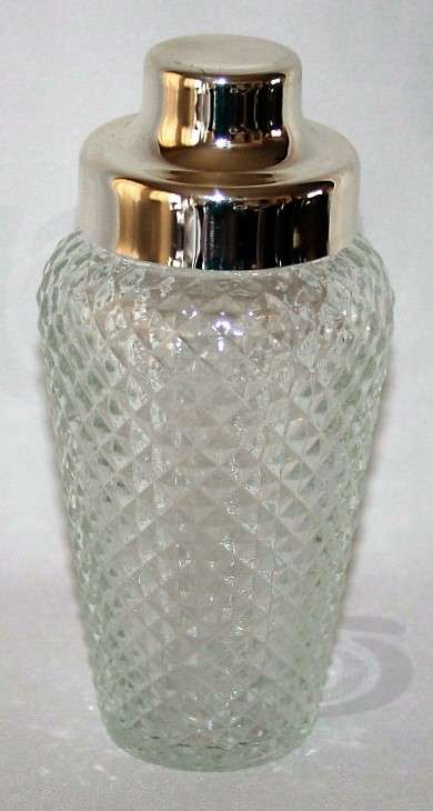 Cocktail Shaker, Vintage Glass Cocktail Shaker, Martini Shaker / Mid Centur