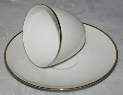 SPECTACLUR Collection of 6 Dio's Sets Vintage Porcelain Cup & Saucer by Fritz Thomas.- BID PER EACH