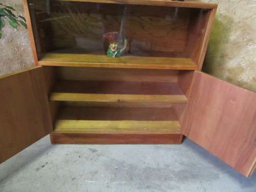A MARVELOUS 2 DOOR WITH DISPLAY GLASS VINTAGE CABINET OR SMALL SIDE SERVER!!! STUNNING!!!!