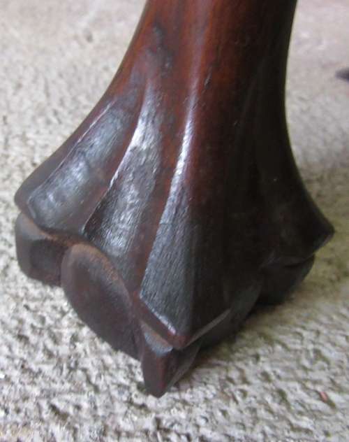 A GORGEOUS SOLID IMBUIA "ROUND" BALL & CLAW COFFEE TABLE ON CABRIOLE LEGS! BEAUTIFUL!!