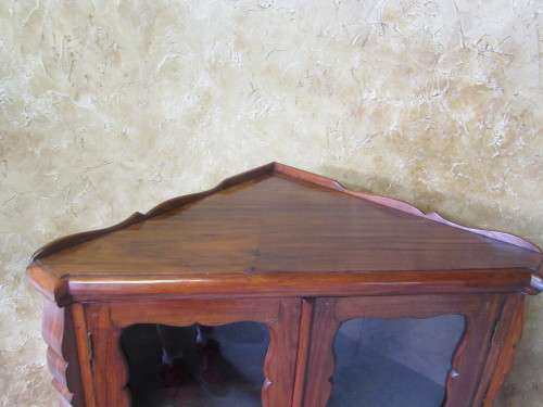 AN EXQUISITE VINTAGE IMBUIA BALL & CLAW CORNER DISPLAY CABINET w A DRAWER, BEAUTIFUL WOODWORK!!