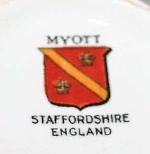 Four Gorgeous Fine Porcelain Myott Staffordshire Side Plates made in England Stunning Roses BID EACH