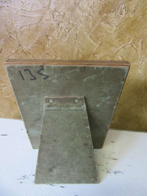 A  MARVELOUS VINAGE WOODEN PICTURE FRAME - FOR THAT SPECIAL PICTURE OR PAINTING